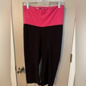 Bally high waisted cropped work out pants.
